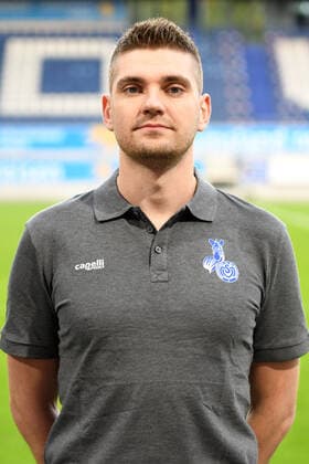 Physiotherapeut Danijel Barukcic ( MSV Duisburg Frauen ). 12.10.2020, Fussball, Frauen Fussball Bundesliga, MSV Duisburg Teampraesentation 2020 21 DFL DFB REGULATIONS PROHIBIT ANY USE OF PHOTOGRAPHS AS IMAGE SEQUENCES AND OR QUASI-VIDEO 12.10.2020, Fussball, Frauen Fussball Bundesliga, MSV Duisburg Teampraesentation 2020 21 Duisburg Copyright: xThomasxThienelx Eibner-Pressefotox EP_ttl
