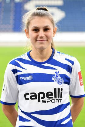 Antonia Halverkamps ( MSV Duisburg Frauen ). 12.10.2020, Fussball, Frauen Fussball Bundesliga, MSV Duisburg Teampraesentation 2020 21 DFL DFB REGULATIONS PROHIBIT ANY USE OF PHOTOGRAPHS AS IMAGE SEQUENCES AND OR QUASI-VIDEO 12.10.2020, Fussball, Frauen Fussball Bundesliga, MSV Duisburg Teampraesentation 2020 21 Duisburg Copyright: xThomasxThienelx Eibner-Pressefotox EP_ttl