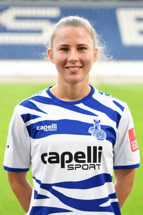 Meret Guenster ( MSV Duisburg Frauen ). 12.10.2020, Fussball, Frauen Fussball Bundesliga, MSV Duisburg Teampraesentation 2020 21 DFL DFB REGULATIONS PROHIBIT ANY USE OF PHOTOGRAPHS AS IMAGE SEQUENCES AND OR QUASI-VIDEO 12.10.2020, Fussball, Frauen Fussball Bundesliga, MSV Duisburg Teampraesentation 2020 21 Duisburg Copyright: xThomasxThienelx Eibner-Pressefotox EP_ttl