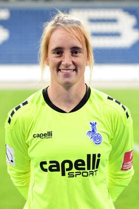 Torhueterin Meike Kaemper ( MSV Duisburg Frauen ). 12.10.2020, Fussball, Frauen Fussball Bundesliga, MSV Duisburg Teampraesentation 2020 21 DFL DFB REGULATIONS PROHIBIT ANY USE OF PHOTOGRAPHS AS IMAGE SEQUENCES AND OR QUASI-VIDEO 12.10.2020, Fussball, Frauen Fussball Bundesliga, MSV Duisburg Teampraesentation 2020 21 Duisburg Copyright: xThomasxThienelx Eibner-Pressefotox EP_ttl