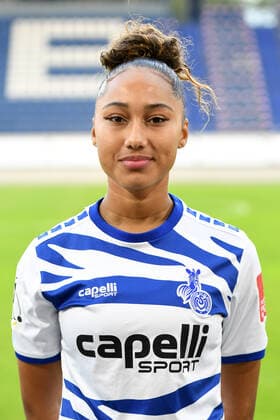 Vanessa Fuerst ( MSV Duisburg Frauen ). 12.10.2020, Fussball, Frauen Fussball Bundesliga, MSV Duisburg Teampraesentation 2020 21 DFL DFB REGULATIONS PROHIBIT ANY USE OF PHOTOGRAPHS AS IMAGE SEQUENCES AND OR QUASI-VIDEO 12.10.2020, Fussball, Frauen Fussball Bundesliga, MSV Duisburg Teampraesentation 2020 21 Duisburg Copyright: xThomasxThienelx Eibner-Pressefotox EP_ttl