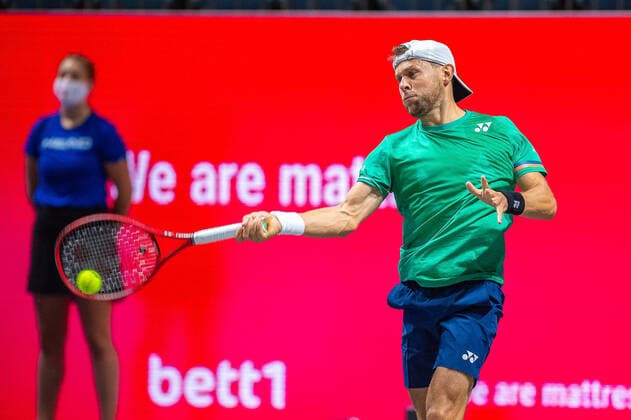 Im Radu ALBOT (MDA), Oscar OTTE (GER) vs. RADU ALBOT (MDA), TENNIS, bett1hulks Indoor, 14.10.2020, GER, TENNIS, ATP, Tennis Herren TOUR, bett1hulks Indoor, OSCAR OTTE (GER) vs. RADU ALBOT (MDA), 14.10.2020 KOELN Copyright: xEibner-Pressefotox EP_BSO