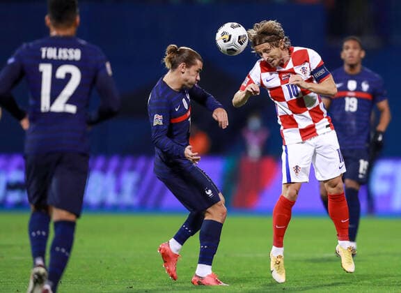 Croatia v France - UEFA Nations League Luka Modric of Croatia and Antoine Griezmann of France during the UEFA Nations League group stage match between Croatia and France at Maksimir Stadium on October 14, 2020 in Zagreb, Croatia. SanjinxStrukic PIXSELL