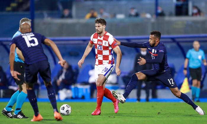 Croatia v France - UEFA Nations League Bruno Petkovic of Croatia and Corentin Tolisso of France during the UEFA Nations League group stage match between Croatia and France at Maksimir Stadium on October 14, 2020 in Zagreb, Croatia. SanjinxStrukic PIXSELL