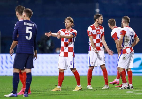 Luka Modric, Milan Badelj and Nikola Vlasic of Croatia FOOTBALL : Croatie vs France - UEFA Ligue des Nations - Zagreb - 14 10 2020 Panoramic NikolaKrstic 