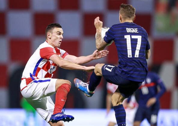Filip Uremovic of Croati and Lucas Digne of France FOOTBALL : Croatie vs France - UEFA Ligue des Nations - Zagreb - 14 10 2020 Panoramic NikolaKrstic 