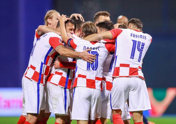 (201015) -- ZAGREB, Oct. 15, 2020 -- Players of Croatia celebrates a goal by Nikola Vlasic during their UEFA Nations League football match against France in Zagreb, Croatia, Oct. 14, 2020. ( Pixsell via Xinhua) (SP)CROATIA-ZAGREB-UEFA NATIONS LEAGUE-CROATIA VS FRANCE SanjinxStrukic 