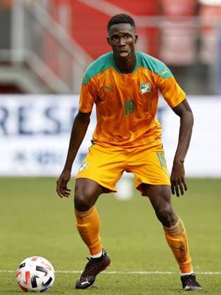 UTRECHT - Odilon Kossounou of Ivory Coast during the friendly match between Japan and Ivory Coast at Stadion Galgenwaard on October 13, 2020 in Utrecht, Netherlands. ANP MAURICE VAN STEEN International Friendly, Länderspiel, Nationalmannschaft match 2020 2021 xVIxANPxSportx xxANPxIVx *** UTRECHT Odilon Kossounou of Ivory Coast during the friendly match between Japan and Ivory Coast at Stadium Galgenwaard on October 13, 2020 in Utrecht, Netherlands ANP MAURICE VAN STEEN International friendly match 2020 2021 xVIxANPxSportx xxANPxIVx 423980101