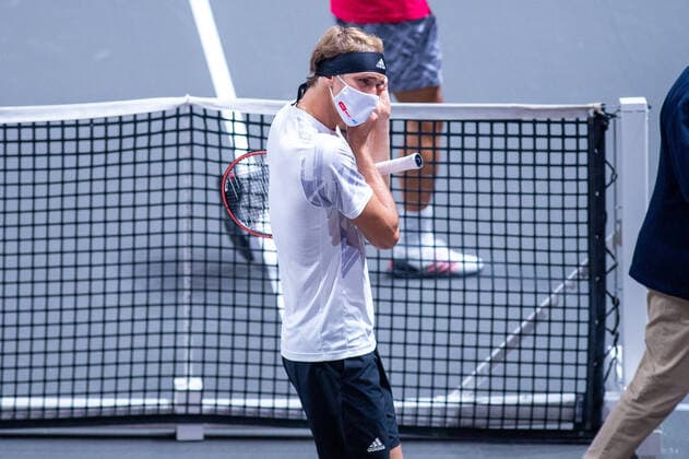 Im Alexander ZVEREV (GER), Alexander ZVEREV (GER) vs. Fernando VERDASCO (ESP), TENNIS, bett1hulks Indoor, 15.10.2020, GER, TENNIS, ATP, Tennis Herren TOUR, bett1hulks Indoor, Alexander ZVEREV (GER) vs. Fernando VERDASCO (ESP), 15.10.2020 KOELN Copyright: xEibnerxPressefotox xBenjaminxSOELZERx EP_BSO