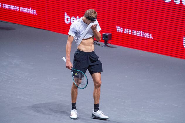Im Alexander ZVEREV (GER), Alexander ZVEREV (GER) vs. Fernando VERDASCO (ESP), TENNIS, bett1hulks Indoor, 15.10.2020, GER, TENNIS, ATP, Tennis Herren TOUR, bett1hulks Indoor, Alexander ZVEREV (GER) vs. Fernando VERDASCO (ESP), 15.10.2020 KOELN Copyright: xEibnerxPressefotox xBenjaminxSOELZERx EP_BSO
