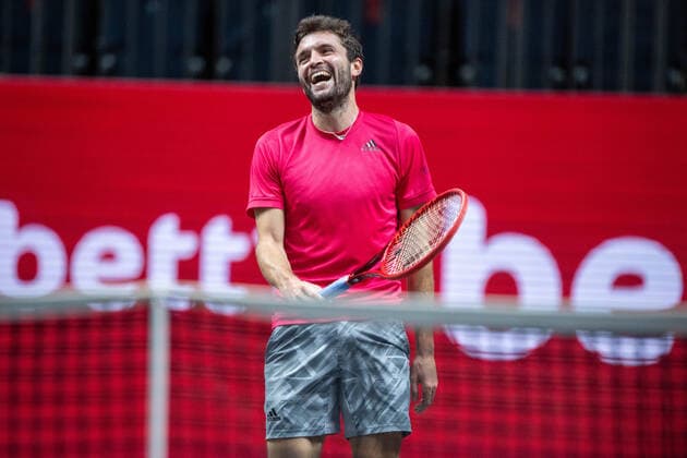Gilles SIMON (FRA) aergert sich ueber eine vergebene Chance, Tennis, bett1HULKS Indoors 2020, Champions Trophy, ATP, Tennis Herren 250 Turnier am 15.10.2020 in Koeln Deutschland. Â