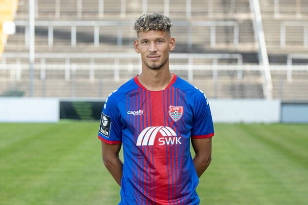 KFC Uerdingen; 3.Liga, Porträttermin 2020 2021 KFC Uerdingen; 3.Liga, Porträttermin 2020 2021 Heinz Moerschel; KFC Uerdingen; 3.Liga, Porträttermin 2020 2021 Krefeld Grotenburg-Stadion Nordrhein-Westfalen Deutschland