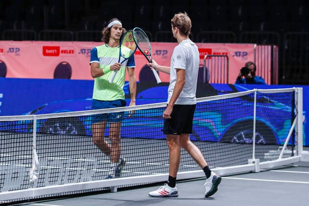 HARRIS, Lloyd (RSA) ATP, Tennis Herren Ranking No. 92 und ZVEREV, Alexander (GER) ATP-Ranking No. 7, bei den bett1HULKS Indoors - ATP 250 am 16.10.2020 in Köln (LANXESS arena), Deutschland