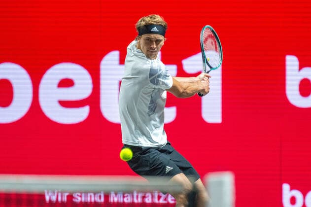 Im Alexander ZVEREV (GER), Alexander ZVEREV (GER) vs. Lloyd HARRIS (RSA), TENNIS, bett1hulks Indoor, 16.10.2020, GER, TENNIS, ATP, Tennis Herren TOUR, bett1hulks Indoor, Alexander ZVEREV (GER) vs. Lloyd HARRIS (RSA), 16.10.2020 KOELN Copyright: xEibnerxPressefotox xBenjaminxSOELZERx EP_BSO