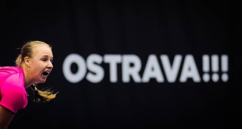 October 17, 2020, Ostrava, CZECH REPUBLIC: Anna Blinkova of Russia in action during the first qualifications round at the 2020 J&T Banka Ostrava Open WTA, Tennis Damen Premier tennis tournament against Tamara Zidansek of Slovenia Ostrava CZECH REPUBLIC - ZUMAa181 20201017_zaa_a181_017 Copyright: xRobxPrangex