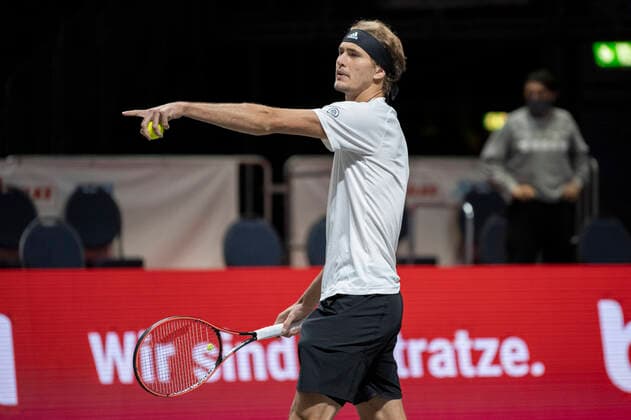 Im Alexander ZVEREV (GER), Alexander ZVEREV (GER) vs. Alejandro DAVIDOVICH FOKINA (ESP), TENNIS, bett1hulks Indoor, 1. Halbfinale, 17.10.2020, GER, TENNIS, ATP, Tennis Herren TOUR, bett1hulks Indoor, 1. Halbfinale, Alexander ZVEREV (GER) vs. Alejandro DAVIDOVICH FOKINA (ESP), 17.10.2020 KOELN Copyright: xEibnerxPressefotox xBenjaminxSOELZERx EP_BSO