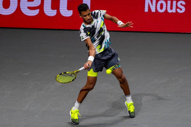 Im Felix AUGER-ALIASSIME (CAN), Felix AUGER-ALIASSIME (CAN) vs. ARoberto BAUTISTA AGUT (ESP), TENNIS, bett1hulks Indoor, 2. Halbfinale, 17.10.2020, GER, TENNIS, ATP, Tennis Herren TOUR, bett1hulks Indoor, 2. Halbfinale, Felix AUGER-ALIASSIME (CAN) vs. ARoberto BAUTISTA AGUT (ESP), 17.10.2020 KOELN Copyright: xEibnerxPressefotox xBenjaminxSOELZERx EP_BSO