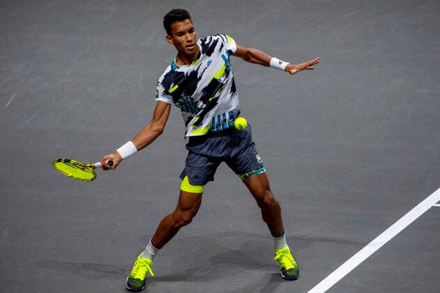 Im Felix AUGER-ALIASSIME (CAN), Felix AUGER-ALIASSIME (CAN) vs. ARoberto BAUTISTA AGUT (ESP), TENNIS, bett1hulks Indoor, 2. Halbfinale, 17.10.2020, GER, TENNIS, ATP, Tennis Herren TOUR, bett1hulks Indoor, 2. Halbfinale, Felix AUGER-ALIASSIME (CAN) vs. ARoberto BAUTISTA AGUT (ESP), 17.10.2020 KOELN Copyright: xEibnerxPressefotox xBenjaminxSOELZERx EP_BSO