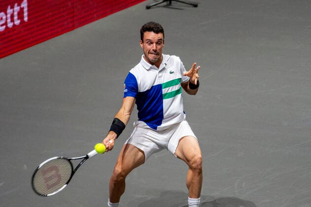 Im Roberto BAUTISTA AGUT (ESP), Felix AUGER-ALIASSIME (CAN) vs. ARoberto BAUTISTA AGUT (ESP), TENNIS, bett1hulks Indoor, 2. Halbfinale, 17.10.2020, GER, TENNIS, ATP, Tennis Herren TOUR, bett1hulks Indoor, 2. Halbfinale, Felix AUGER-ALIASSIME (CAN) vs. ARoberto BAUTISTA AGUT (ESP), 17.10.2020 KOELN Copyright: xEibnerxPressefotox xBenjaminxSOELZERx EP_BSO