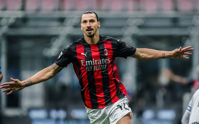Sport Bilder des Tages Photo LaPresse - Spada October 17 , 2020 Milan ( Italy ) Soccer A.C. Milan- Season 2020-2021 - Serie A Inter Vs Ac Milan In the pic: Zlatan Ibrahimovic celebrates after scoring 0-1  Copyright: xSpada LaPressex
