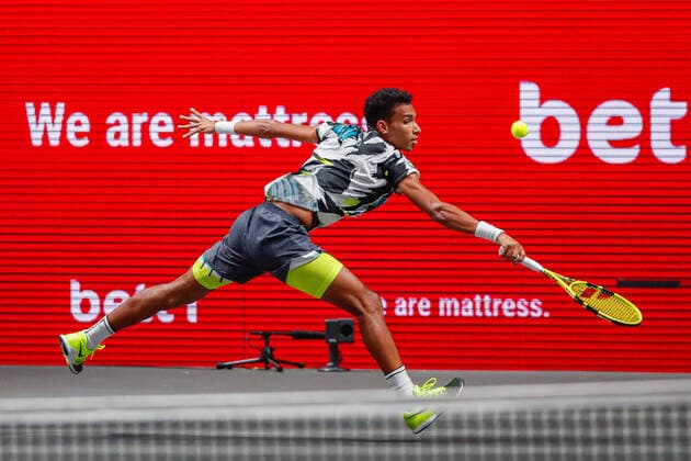 AUGER-ALIASSIME, Felix (CAN) ATP, Tennis Herren Ranking No. 22, gesetzt an No. 3 bei den bett1HULKS Indoors - ATP 250 am 17.10.2020 in Köln (LANXESS arena), Deutschland