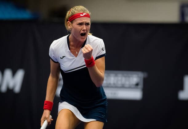 October 17, 2020, Ostrava, CZECH REPUBLIC: Marie Bouzkova of the Czech Republic in action during the first qualifications round at the 2020 J&T Banka Ostrava Open WTA, Tennis Damen Premier tennis tournament Ostrava CZECH REPUBLIC - ZUMAa181 20201017_zaa_a181_387 Copyright: xRobxPrangex