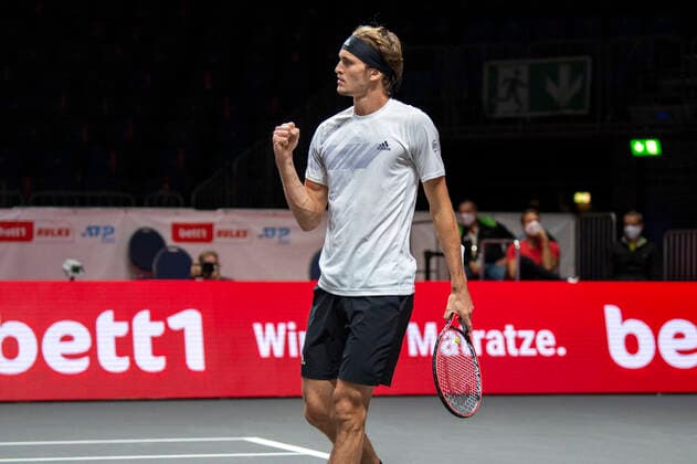 Im Alexander ZVEREV (GER), Alexander ZVEREV (GER) vs. Felix AUGER-ALIASSIME (CAN), TENNIS, bett1hulks Indoor, FINALE, 18.10.2020, GER, TENNIS, ATP, Tennis Herren TOUR, bett1hulks Indoor, FINALE, Alexander ZVEREV (GER) vs. Felix AUGER-ALIASSIME (CAN), 18.10.2020 KOELN Copyright: xEibnerxPressefotox xBenjaminxSOELZERx EP_BSO