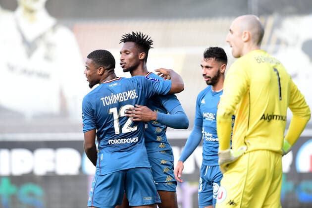 JOIE - FAIR PLAY - 11 OPA NGUETTE (METZ) FOOTBALL : Angers vs Metz - Ligue 1 Uber Eats - 18 10 2020 FEP Panoramic 