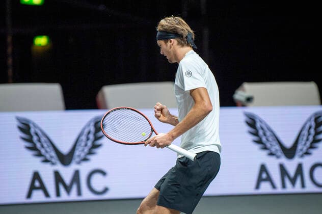 Im Alexander ZVEREV (GER), Alexander ZVEREV (GER) vs. Felix AUGER-ALIASSIME (CAN), TENNIS, bett1hulks Indoor, FINALE, 18.10.2020, GER, TENNIS, ATP, Tennis Herren TOUR, bett1hulks Indoor, FINALE, Alexander ZVEREV (GER) vs. Felix AUGER-ALIASSIME (CAN), 18.10.2020 KOELN Copyright: xEibnerxPressefotox xBenjaminxSOELZERx EP_BSO