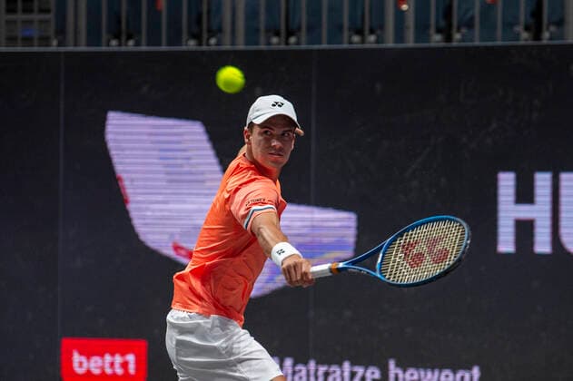 Im Bild: Daniel ALTMEIER (GER), Egor GERASIMOV (BLR) vs. Daniel ALTMEIER (GER), TENNIS, bett1HULKS Championship, 19.10.2020,