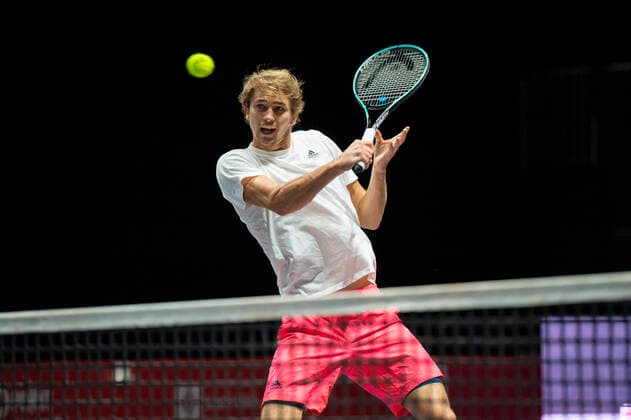 Sport Bilder des Tages Im Alexander ZVEREV (GER), Alexander ZVEREV (GER) exklusiv vor dem Doppel-Match, TENNIS, bett1HULKS Championship, 20.10.2020, GER, TENNIS, ATP, Tennis Herren TOUR, bett1HULKS Championship, Alexander ZVEREV (GER) exklusiv vor dem Doppel-Match, 20.10.2020 KOELN Copyright: xEibnerxPressefotox xBenjaminxSOELZERx EP_BSO