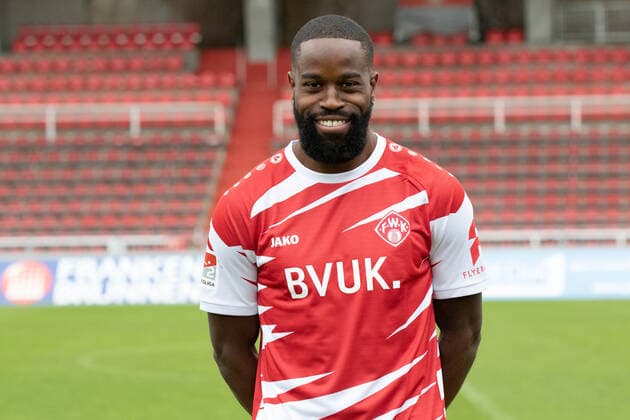 Ridge Munsy, FC Würzburger Kickers, 2. Bundesliga, Porträttermin 2020 2021, Copyright: FWK HMBxMedia xHeikoxBecker