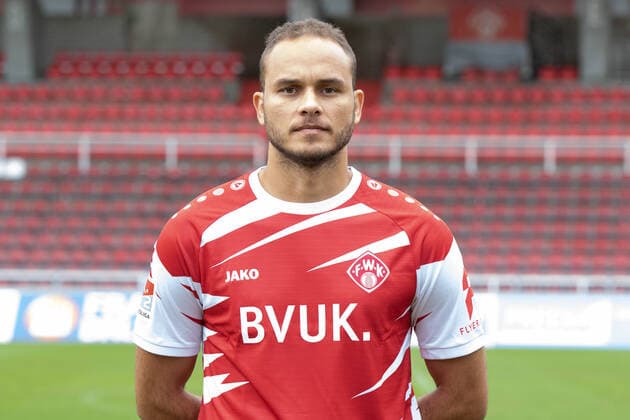 Ewerton, FC Würzburger Kickers, 2. Bundesliga, Porträttermin 2020 2021, Copyright: FWK HMBxMedia xHeikoxBecker