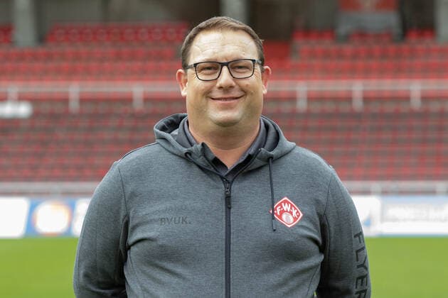 David Brauneuther, FC Würzburger Kickers, 2. Bundesliga, Porträttermin 2020 2021, Copyright: FWK HMBxMedia xHeikoxBecker