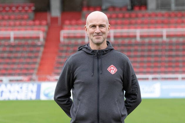 Trainer Marco Antwerpen, FC Würzburger Kickers, 2. Bundesliga, Porträttermin 2020 2021, Copyright: FWK HMBxMedia xHeikoxBecker