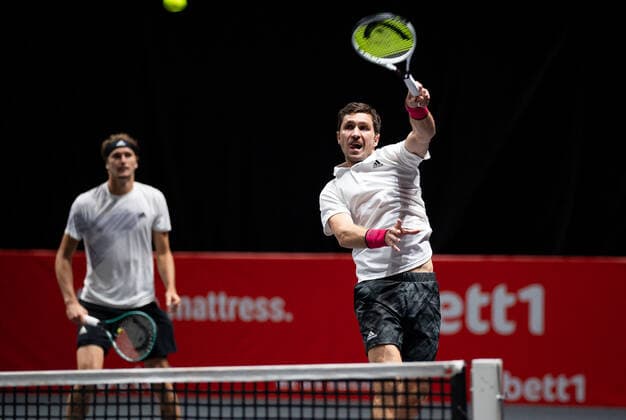 bett1HULKS CHAMPIONSHIP 2020, Köln, Cologne. Alexander Zverev (GER) and Mischa Zverev (GER) bett1HULKS CHAMPIONSHIP