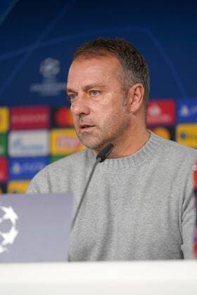 Fußball Champions League Gruppenphase 1. Spieltag Pressekonferenz FC Bayern München am 20.10.2020 auf dem Trainingsgelände an der Säbener Straße in München Hansi Flick ( Trainer Cheftrainer München ) DFB regulations prohibit any use of photographs as image sequences and or quasi-video. Foto: Poolfoto Marco Donato FC Bayern München via REVIERFOTO Pressekonferenz FC Bayern München