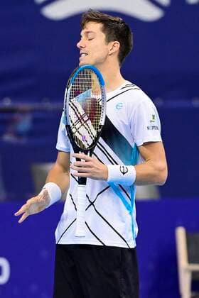ATTENTION EDITORS - HAND OUT - EDITORIAL USE ONLY - NO SALES - NO MARKETING - Slovenian Aljaz Bedene looks dejected during the game between Slovenian Bedene and Canadian Raonic, in the first round of the men s singles competition at the European Open Tennis ATP, Tennis Herren tournament, in Antwerp, Wednesday 21 October 2020. TENNIS : Open d Anvers - 21 10 2020 PhotoNews Panoramic 