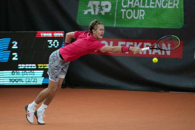 Sebastian Korda (USA) Tennis - Wolffkran Open - ATP, Tennis Herren Challenger - TC Ismaning - Ismaning - Bavaria - Germany - 22 October 2020. Â Copyright: xJuergenxHasenkopfx