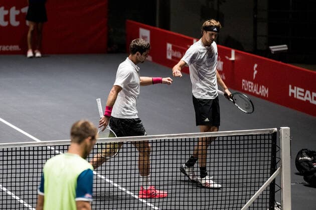 bett1HULKS Championship - ATP, Tennis Herren 250; Koeln, 22.10.2020 Mischa ZVEREV (GER) im Doppel mit Alexander ZVEREV (GER) bett1HULKS Championship - ATP 250 am 22.10.2020 in Koeln (LANXESSarena), Deutschland Copyright: xBEAUTIFULxSPORTS Wunderlx