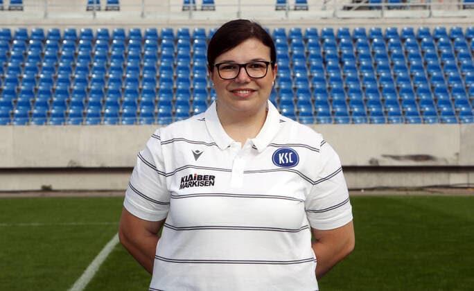 Karlsruher SC Portraittermin Saison 2020 2021 Julia Bohn (Physiotherapeutin), Karlsruher SC, 2. Bundesliga, Porträttermin 2020 2021.