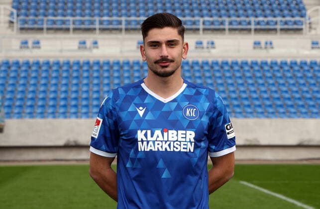 Karlsruher SC Portraittermin Saison 2020 2021 Malik Batmaz, Karlsruher SC, 2. Bundesliga, Porträttermin 2020 2021.