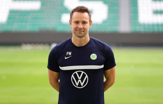 Teammanager Philipp Wegner; VfL Wolfsburg; 1.BL, Porträttermin 2020 2021, Wolfsburg