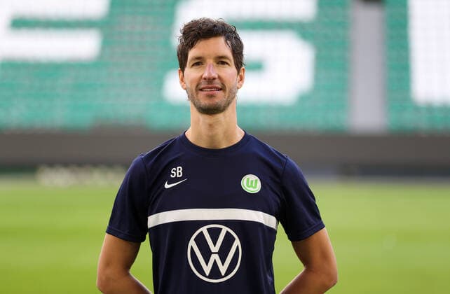 Mannschaftsarzt Dr. Stephan Bornhardt; VfL Wolfsburg; 1.BL, Porträttermin 2020 2021, Wolfsburg