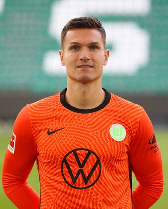 Torwart Pavao Pervan; VfL Wolfsburg; 1.BL, Porträttermin 2020 2021, Wolfsburg