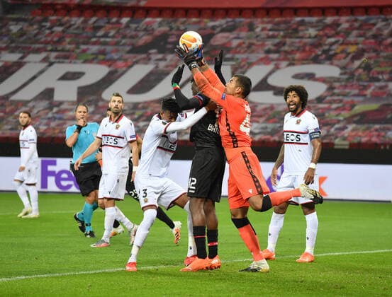 v.re., Dante (OGC Nizza), Torwart Walter Benitez (OGC Nizza), Edmond Tapsoba (Bayer 04 Leverkusen), Robson Bambu (OGC Nizza) 22.10.2020, Fussball, UEFA Europa League, Saison 2020 2021, 1. Spieltag, Bayer 04 Leverkusen - OGC Nizza 6:2 Foto: TEAM2sportphoto Leverkusen BayArena Nordrhein Westfalen Deutschland