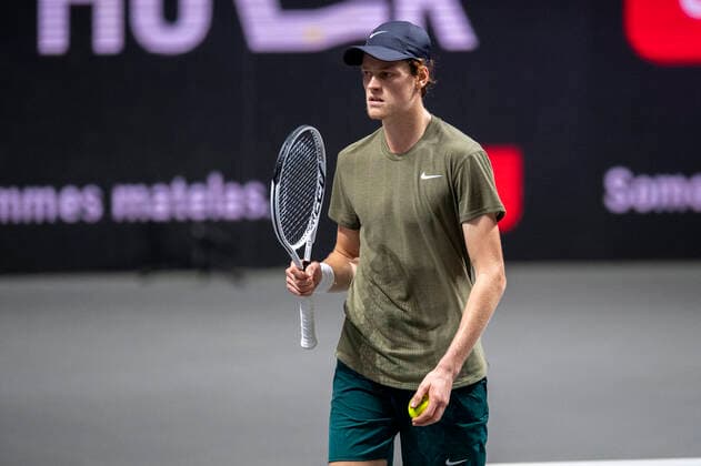 Im Jannik SINNER (ITA) beim Jubel über den Sieg , Gilles SIMON (FRA) vs. Jannik SINNER (ITA), TENNIS, bett1HULKS Championship, 23.10.2020, GER, TENNIS, ATP, Tennis Herren TOUR, bett1HULKS Championship,Gilles SIMON (FRA) vs. Jannik SINNER (ITA), 23.10.2020 KOELN Copyright: xEibnerxPressefotox xBenjaminxSOELZERx EP_BSO