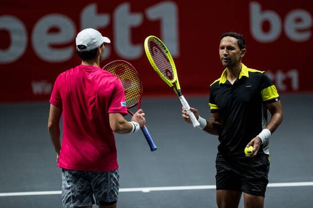 bett1HULKS Championship - ATP, Tennis Herren 250; Koeln, 23.10.2020 Raven KLAASEN (RSA) und Ben MCLACHLAN (JPN) im Doppel bett1HULKS Championship - ATP 250 am 23.10.2020 in Koeln (LANXESSarena), Deutschland Copyright: xBEAUTIFULxSPORTS Wunderlx