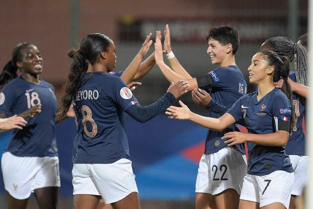 Joie des joueuses de l Equipe de France apres le but de Elisa De Almeida (Fra) FOOTBALL : France vs Macedoine du Nord - Qualification Euro 2022 - Orleans - 23 10 2020 JBAutissier Panoramic 