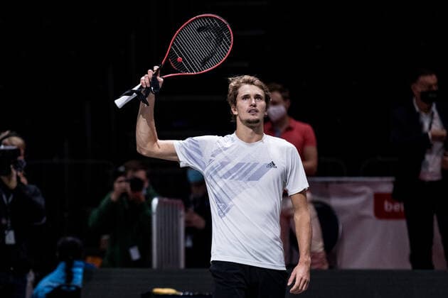 bett1HULKS Championship - ATP, Tennis Herren 250; Koeln, 23.10.2020 Alexander ZVEREV (GER) bedankt sich nach dem Sieg bett1HULKS Championship - ATP 250 am 23.10.2020 in Koeln (LANXESSarena), Deutschland Copyright: xBEAUTIFULxSPORTS Wunderlx